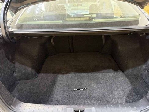 Used 2017 Nissan Altima 2.5 SV FWD image 14