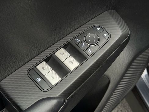 Used 2024 Mitsubishi Outlander SE image 22