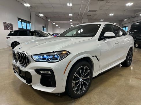 Used 2021 BMW X6 xDrive40i w/ M Sport Package image 3
