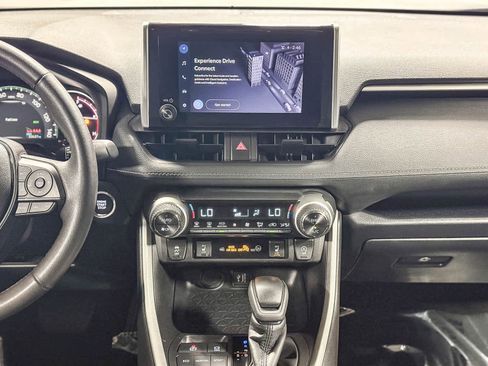 Certified 2025 Toyota RAV4 XLE w/ Convenience Package FWD image 16