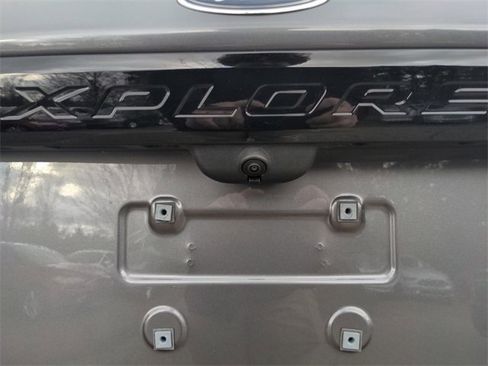 Certified 2022 Ford Explorer ST-Line image 34