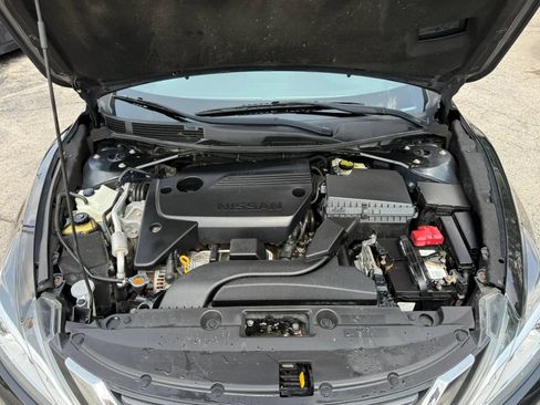 Used 2017 Nissan Altima 2.5 S w/ Power Driver Seat Package FWD image 19