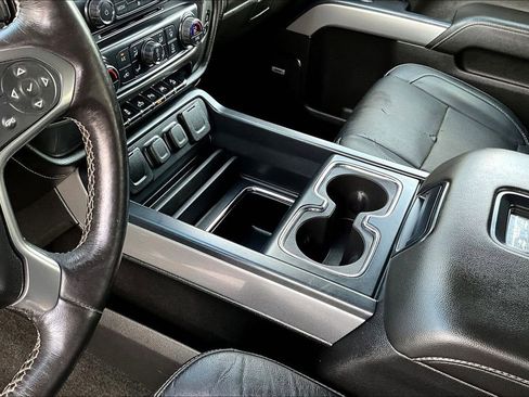 Used 2018 Chevrolet Silverado 1500 LTZ Z71 w/ Centennial Edition image 21