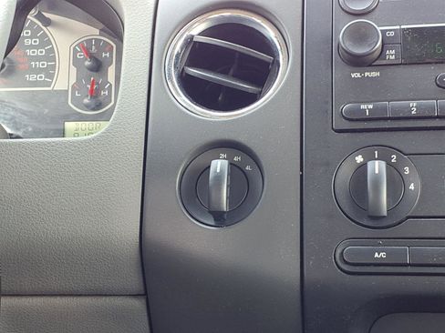 Used 2007 Ford F150 XLT AWD/4WD image 11