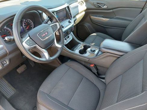 Used 2023 GMC Acadia SLE FWD image 9