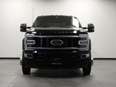Used 2025 Ford F450 Platinum w/ Platinum Plus Package AWD/4WD image 9
