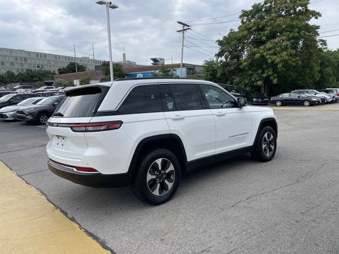 Certified 2024 Jeep Grand Cherokee Limited 4xe AWD/4WD image 8