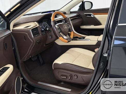 Used 2017 Lexus RX 350 FWD w/ Premium Package image 7