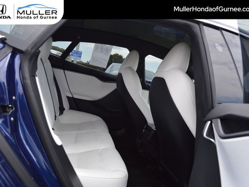 Used 2021 Tesla Model S Long Range Plus image 35