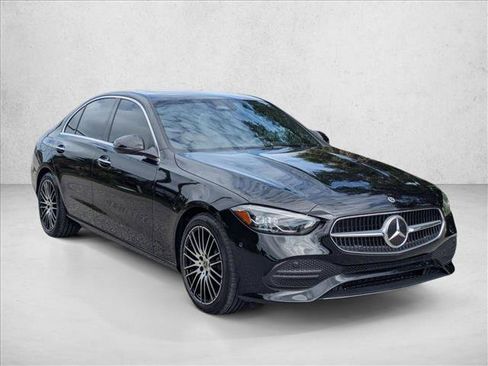 Used 2024 Mercedes-Benz C 300 Sedan image 3