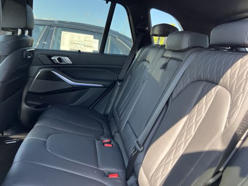 Used 2023 BMW X5 M50i w/ Executive Package AWD/4WD image 34
