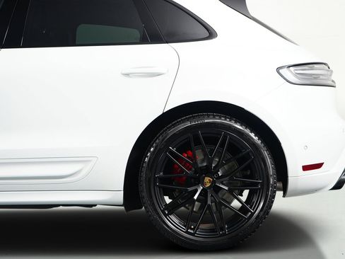 Used 2023 Porsche Macan GTS w/ Premium Package Plus image 20