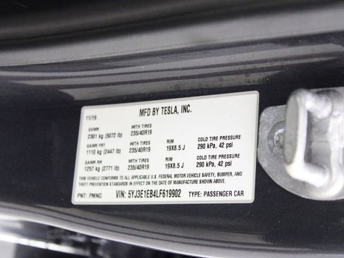 Used 2020 Tesla Model 3 Long Range image 18