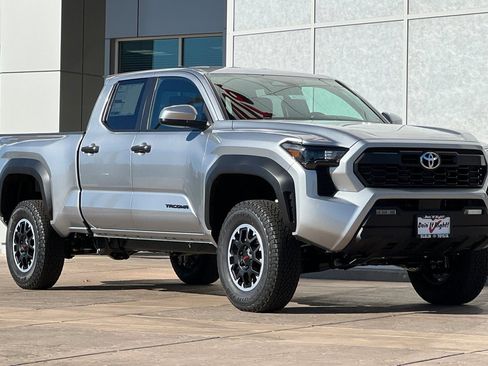 New 2025 Toyota Tacoma TRD Off-Road image 2