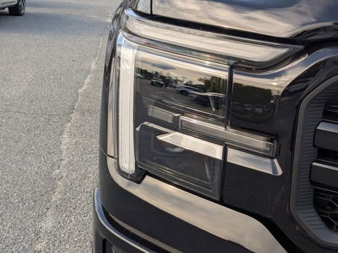 New 2025 Ford F150 Lariat w/ Equipment Group 502A High image 11