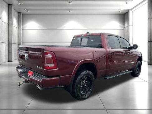 Used 2019 RAM 1500 Laramie w/ Sport Appearance Package AWD/4WD image 8