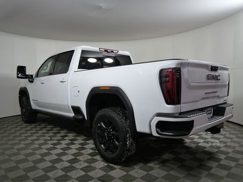 New 2026 GMC Sierra 3500 AT4 w/ AT4 Premium Plus Package image 4