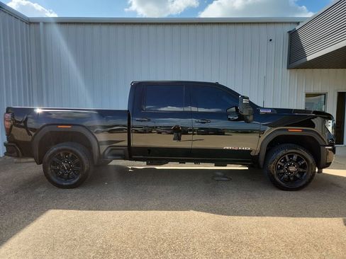 Used 2024 GMC Sierra 2500 AT4 w/ AT4 Preferred Package AWD/4WD image 24