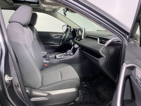 Used 2023 Toyota RAV4 XLE w/ Convenience Package AWD/4WD image 8