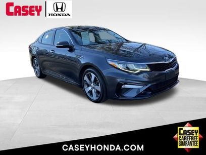 Used 2019 Kia Optima S w/ S Panoramic Sunroof Package