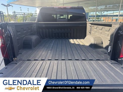 Used 2024 Chevrolet Silverado 1500 ZR2 image 7
