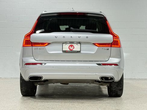 Used 2018 Volvo XC60 T8 Inscription w/ Luxury Seat Package image 7