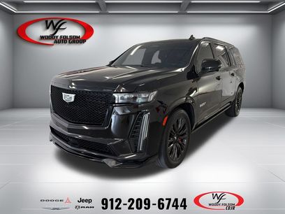 Used 2024 Cadillac Escalade ESV V w/ LPO, ONYX Package