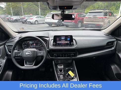 Certified 2025 Nissan Rogue S AWD/4WD image 9