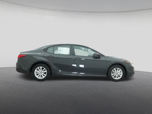 New 2026 Toyota Camry LE image 27