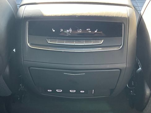 Used 2023 Cadillac Escalade V AWD/4WD image 21