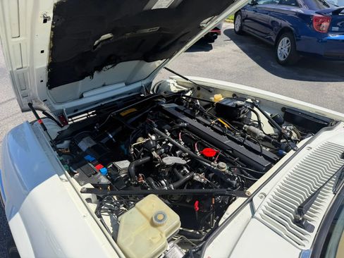 Used 1993 Jaguar XJS 4.0 Convertible RWD image 33