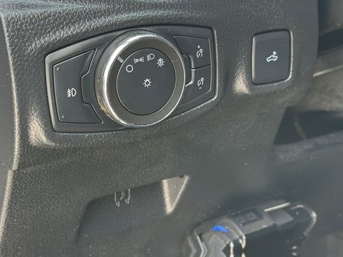 Used 2022 Ford Ranger XLT w/ Equipment Group 301A Mid AWD/4WD image 24
