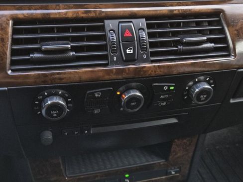 Used 2007 BMW 530i Sedan image 20