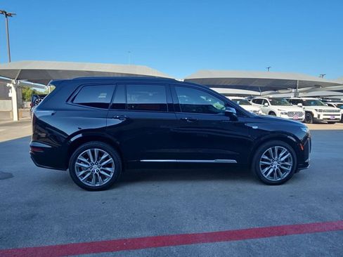 Used 2020 Cadillac XT6 Sport AWD/4WD image 4