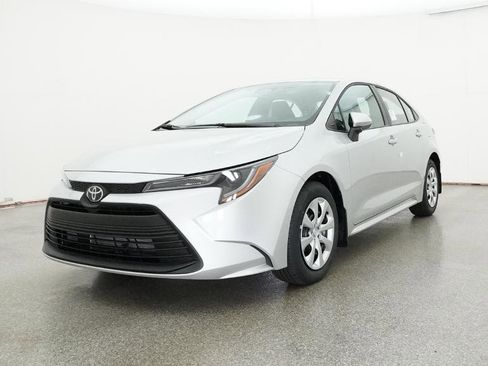 New 2026 Toyota Corolla LE image 11