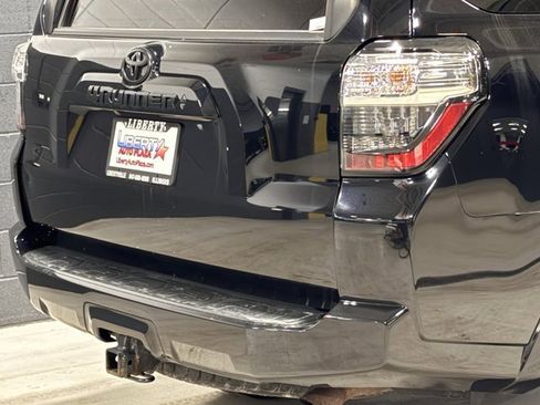 Used 2022 Toyota 4Runner Trail Special Edition image 12