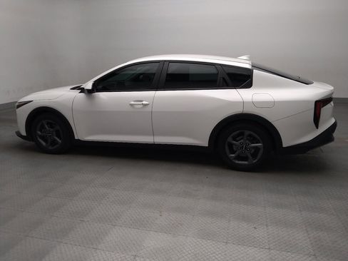 Used 2025 Kia K4 FWD image 3