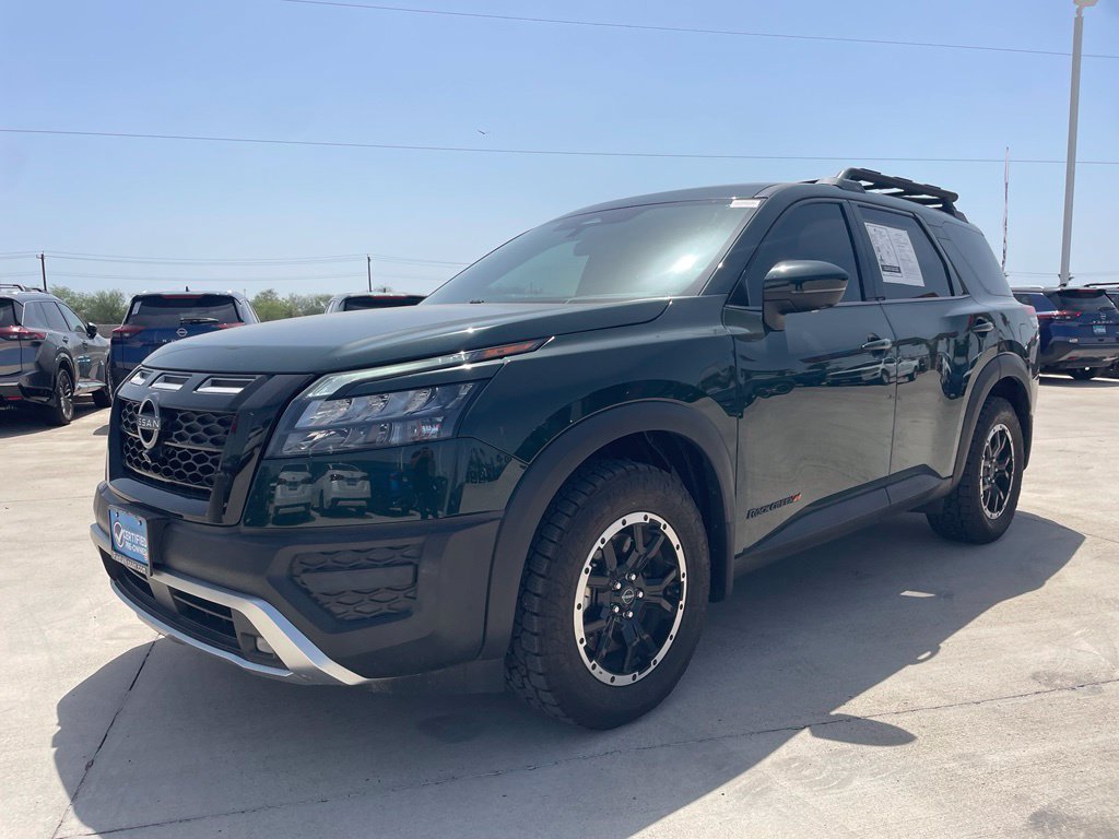 Certified 2025 Nissan Pathfinder Rock Creek AWD/4WD image 3