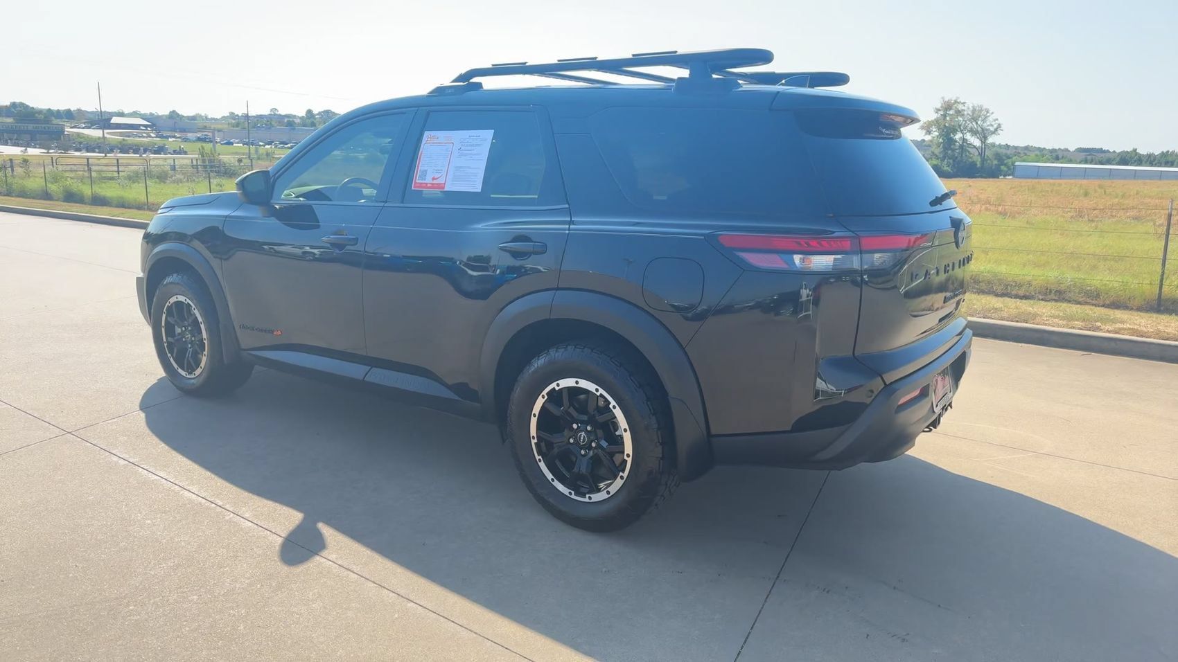 Used 2024 Nissan Pathfinder Rock Creek AWD/4WD image 7