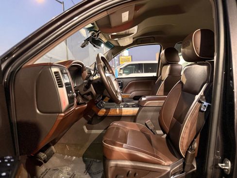 Used 2014 Chevrolet Silverado 1500 High Country w/ High Country Premium Package image 11