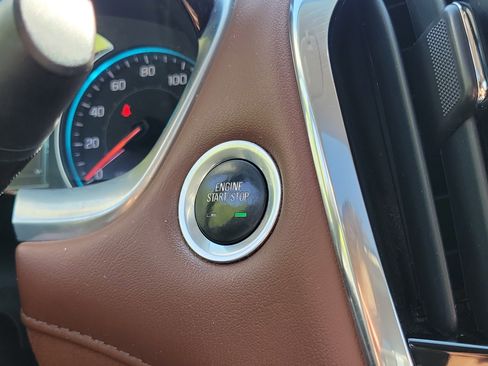 Used 2018 Chevrolet Traverse High Country image 28