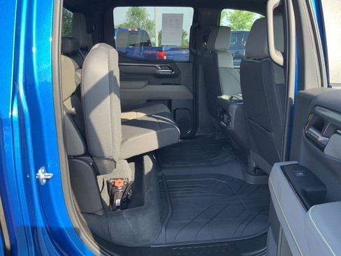 Used 2023 Chevrolet Silverado 1500 ZR2 w/ Technology Package image 63