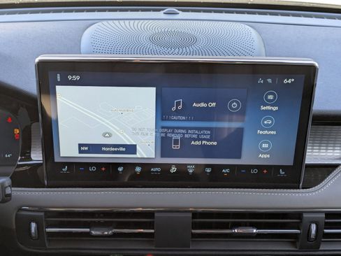 New 2026 Lincoln Corsair Premiere image 21