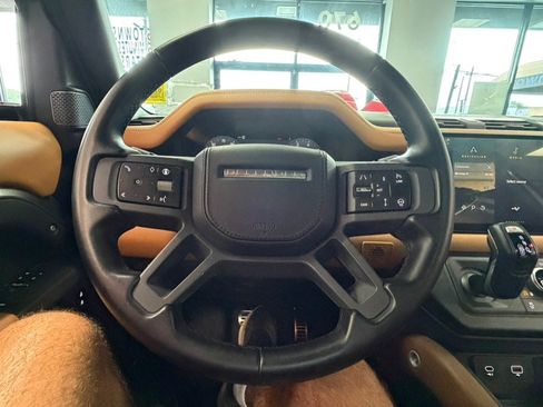 Used 2024 Land Rover Defender 110 X AWD/4WD image 47