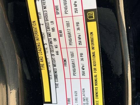 Used 2017 Jeep Cherokee Trailhawk w/ Comfort/Convenience Group AWD/4WD image 23