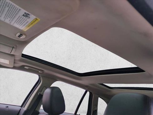 Used 2013 Ford Edge Limited AWD/4WD image 15