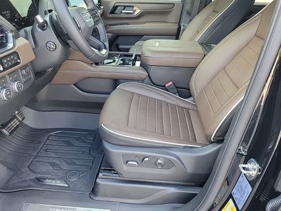 New 2026 GMC Yukon XL Denali Ultimate w/ LPO, Illumination Package