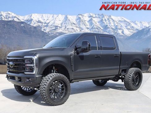 Used 2025 Ford F350 Platinum w/ Platinum Plus Package AWD/4WD image 1
