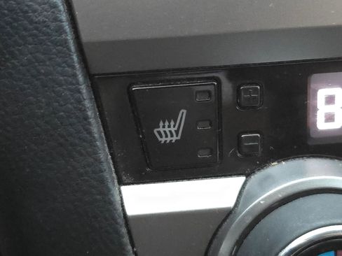 Used 2016 Subaru Outback 3.6R Limited image 28