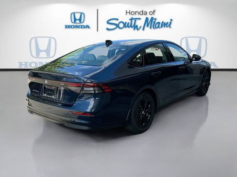 New 2025 Honda Accord SE image 6